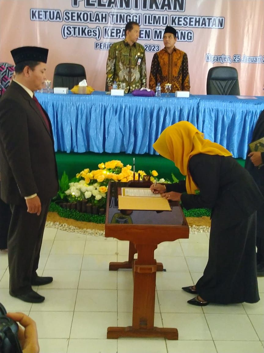 Pelantikan Ketua STIKes Kepanjen 2019 (4)